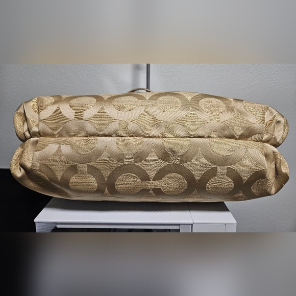 Coach Poppy Op Art Glam Tote Bag - Picture 3 of 9